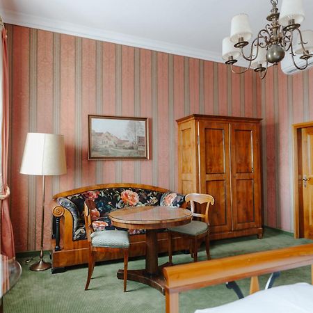 Romantik Hotel zur Post Fuerstenfeldbruck Exterior foto